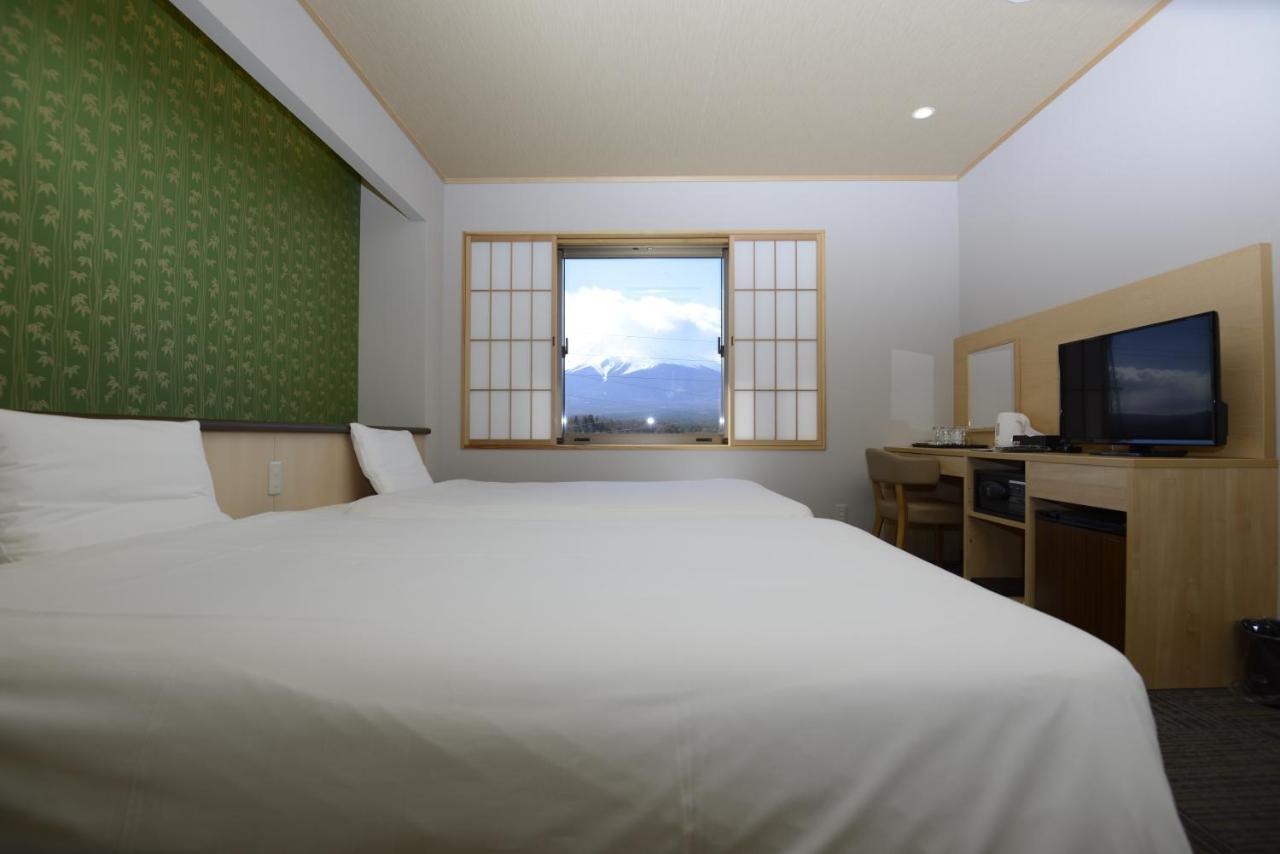 Fujikawaguchiko Resort Hotel Buitenkant foto